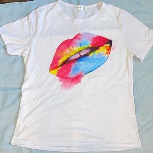 White Graphic Tee with water color multicolored lips